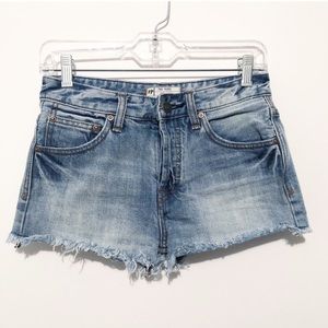 FREE PEOPLE Highwasited Button Fly Cutoff Short 24
